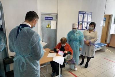 Александр Осипов - Осипов поручил упростить анкету перед вакцинацией от COVID-19 в Чите - chita.ru - Чита