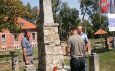 В Хорватии памятник погибшим антифашистам снесли ради автобусной... - politnavigator.net - Россия - Сербия - Хорватия