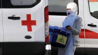В Литве человек умер через несколько минут после прививки от коронавируса - eadaily.com - Литва