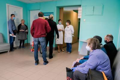 Эпидемиолог: коронавирус станет сезонным в ближайшие 2 года - volg.mk.ru - Волгоград