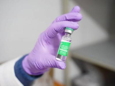 Канада зарегистрировала "индийскую" вакцину AstraZeneca и заявила о ее эффективности - unn.com.ua - Канада - Киев