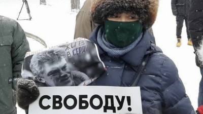 Борис Немцов - В Челябинске прошли акции памяти Бориса Немцова - newdaynews.ru - Москва - Челябинск