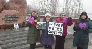 Борис Немцов - Волгоградские активисты потребовали найти заказчика убийства Немцова - kavkaz-uzel.eu - Волгоград