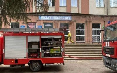 Смертельный пожар в больнице Черновцов: Полиция озвучила причину - news.bigmir.net - Черновцы