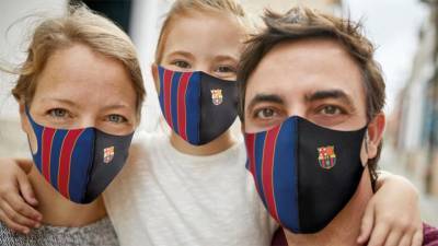 Ковид-маски футбольной "Барселоны" признаны лучшими в Испании - vesti.ru - Испания