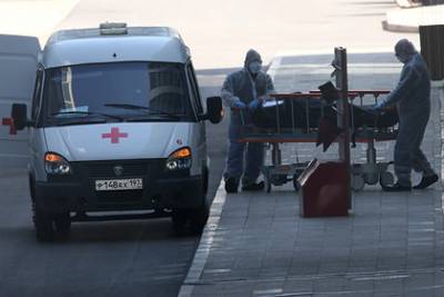 В России за сутки умерли 526 пациентов с коронавирусом - lenta.ru - Россия
