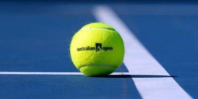 Виктория Дэниел Эндрюс - Сотни теннисистов и сотрудников Australian Open изолируют из-за COVID у одного человека - ruposters.ru - Австралия - Мельбурн