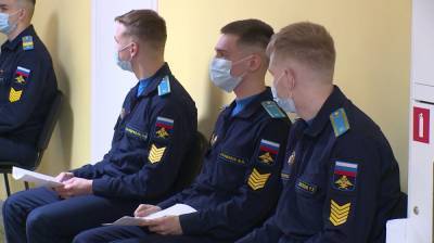 В Воронеже курсанты и педагоги военной академии привились от ковида - vestivrn.ru - Воронеж
