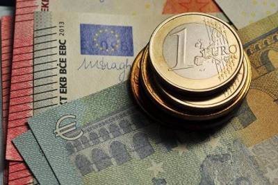 Евро торгуется у двухмесячного минимума к доллару - smartmoney.one - Москва - Сша