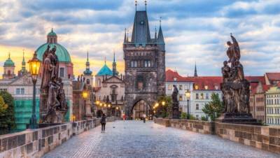 Коронавирус в Чехии: новые требования для въезда иностранных туристов - 24tv.ua - Россия - Финляндия - Англия - Испания - Норвегия - Чехия - Греция - Грузия - Венгрия - Исландия