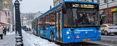Пассажирам московского наземного транспорта вновь можно проходить через первую дверь - runews24.ru - Москва
