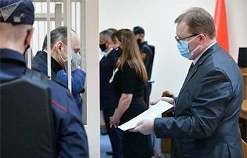 Здание суда окружено, все заседания отменены: в Минске начался процесс по «делу Белгазпромбанка» - charter97.org - Минск - район Московский