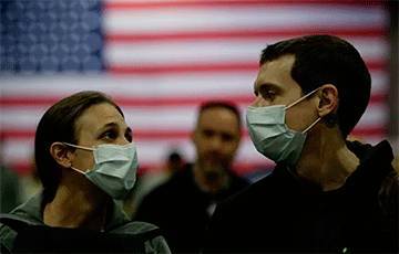 Джон Байден - Администрация Байдена хочет отправить маски всем американцам - charter97.org