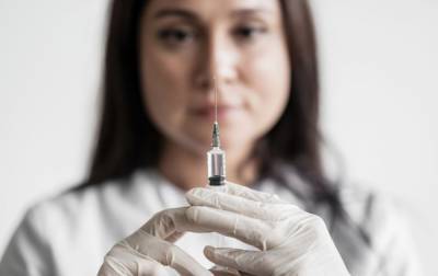 В США за полтора месяца первую прививку от COVID получили 8% жителей - rbc.ua - Usa - штат Флорида