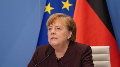 Ангела Меркель - Меркель видит «свет в конце тоннеля» в ситуации с коронавирусом - russian.rt.com