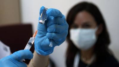 Россияне доверяют отечественным вакцинам от коронавируса — опрос - nation-news.ru