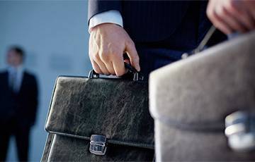 «Работать в государственном аппарате Беларуси стало токсично» - charter97.org