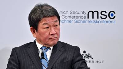 Мотэги Тосимицу - Япония хочет возобновить обсуждение с Россией курильских проектов - vesti.ru - Россия - Япония - Токио