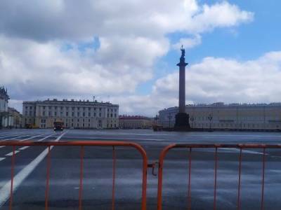 Половину Дворцовой площади пустят под фан-зону на Евро-2020 - rosbalt.ru - Санкт-Петербург