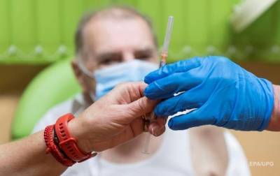 Максим Степанов - Степанов объяснил, почему COVID-вакцину будут поставлять из Индии - korrespondent.net - Россия - Украина - Англия - Индия