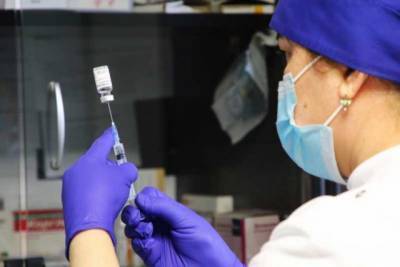 Шесть человек умерли в Швейцарии после вакцинации от коронавируса - aif.ru - Швейцария