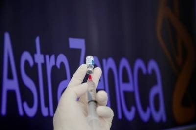 В Испании запретили препарат AstraZeneca для вакцинации пожилых от коронавируса - govoritmoskva.ru - Испания