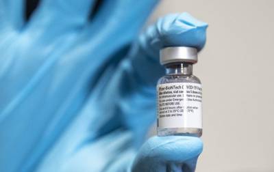 В Сингапуре медику ошибочно ввели пятикратную дозу вакцины от COVID - rbc.ua - Украина - Сингапур - Республика Сингапур