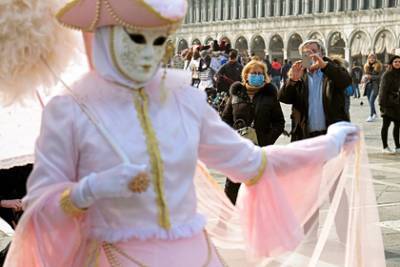 Один из крупнейших карнавалов в мире впервые проведут онлайн - lenta.ru