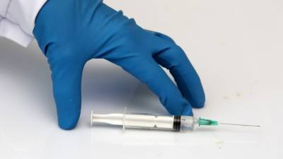 "Южноафриканский" штамм коронавируса оказался сильнее вакцины AstraZeneca - newinform.com - Юар