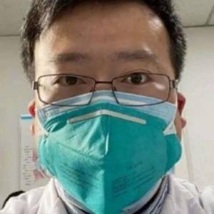 Ли Вэньлян - СМИ: В Ухане почтили память врача, который первым сообщил о коронавирусе - reporter-ua.com - Китай - Ухань