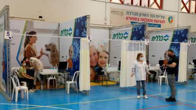 Виноваты фейки? Темпы вакцинации в Израиле упали вдвое - vesty.co.il - Израиль