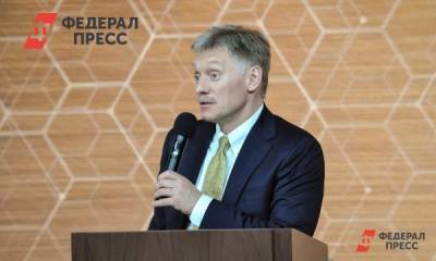 Дмитрий Песков - В Кремле объяснили, когда россиянам разрешат снять маски - fedpress.ru - Россия - Москва
