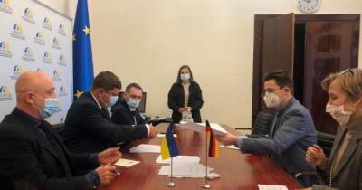 Алексей Резников - Германия выделила Украине 13,1 млн евро на борьбу с COVID-19 - focus.ua - Украина - Германия