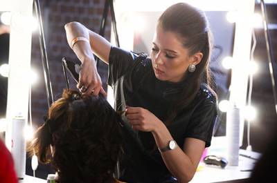 Аушрине Армонайте - Правительство Литвы планирует открыть парикмахерские через неделю - pnp.ru - Литва