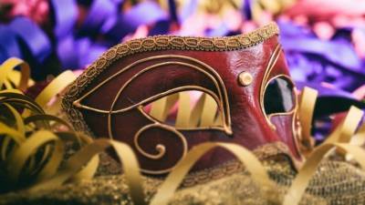 Венецианский карнавал впервые проходит в онлайн-формате — видео - 5-tv.ru - Италия