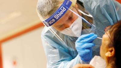 Роберт Кох - Штеффен Зайберт - В Германии за сутки выявили более 3 тысяч случаев заболевания коронавирусом - russian.rt.com
