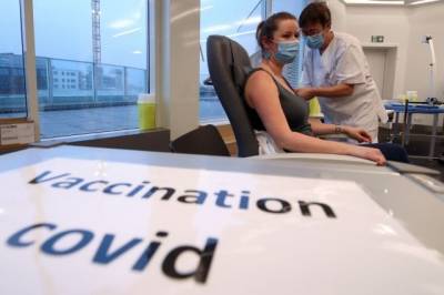 Григорий Ивлиев - Роспатент получил 16 заявок на вакцины от коронавируса с начала пандемии - aif.ru
