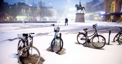 Сильные снегопады и морозы не утихают в Европе: есть замерзшие насмерть - tsn.ua - Польша