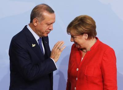 Ангела Меркель - Штеффен Зайберт - Меркель инициирует диалог в «газовом споре» с Турцией - rusverlag.de - Турция - Берлин