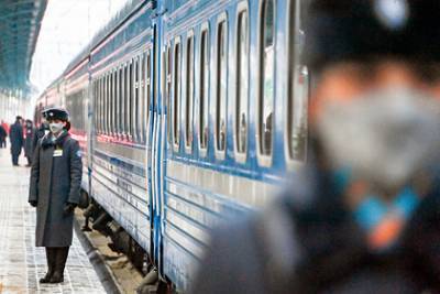 Россияне массово скупили билеты на поезда за границу по одному направлению - lenta.ru - Россия - Москва - Минск