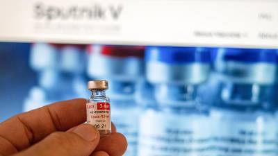 Пакистан одобрил применение российской вакцины от COVID-19 «Спутник V» - iz.ru - Пакистан - Израиль