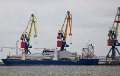 В порту Бердянска из-за штормовой погоды ограничили грузовые операции - inform.zp.ua - Бердянск - Черноморск - Южный