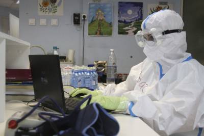 В Британии обнаружили «вызывающий беспокойство» новый штамм коронавируса - mk.ru - Англия