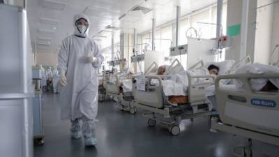 Россия - Российские медики за сутки выявили 11 571 случай коронавируса - newinform.com - Оперштаб