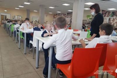 В Красноярске более 70 школьников отравились овощными салатами - aif.ru - Красноярск
