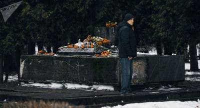 Член Латышского общества Екабпилса косвенно подтвердил свое «отношение» к вандализму мемориала - argumenti.ru - Латвия
