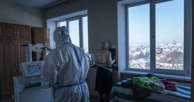 Денис Шмыгаль - Медицинская система Украины готова к третьей волне: Шмыгаль отчитался о нагрузке в больницах - tsn.ua