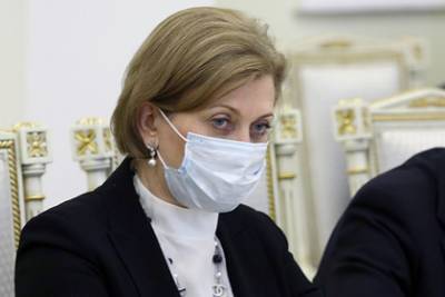 Анна Попова - Попова исключила отказ от масочного режима в России - lenta.ru - Россия