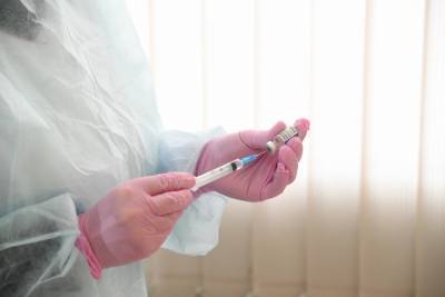 Попова: «Детей мы пока не прививаем от коронавируса» - volg.mk.ru - Волгоград