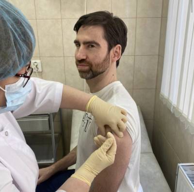 Дмитрий Ялов - Дмитрий Ялов завершил вакцинацию от COVID-19 - ivbg.ru - Ленобласть обл.